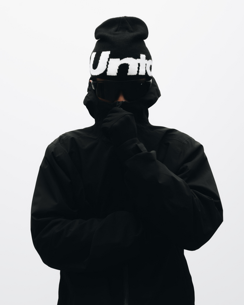 BLACK JACQUARD BEANIE